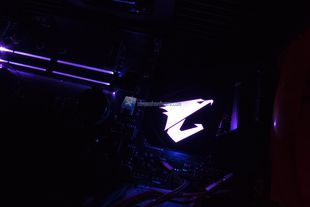 Z370 AORUS Ultra Gaming LED 8